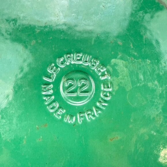 Le Creuset #22 8 inch Multifunction Enameled Green Cast Iron Saucepan Pot NO LID - Picture 2 of 10